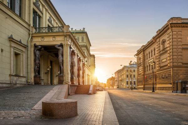 Назван самый популярный город для поездок по России